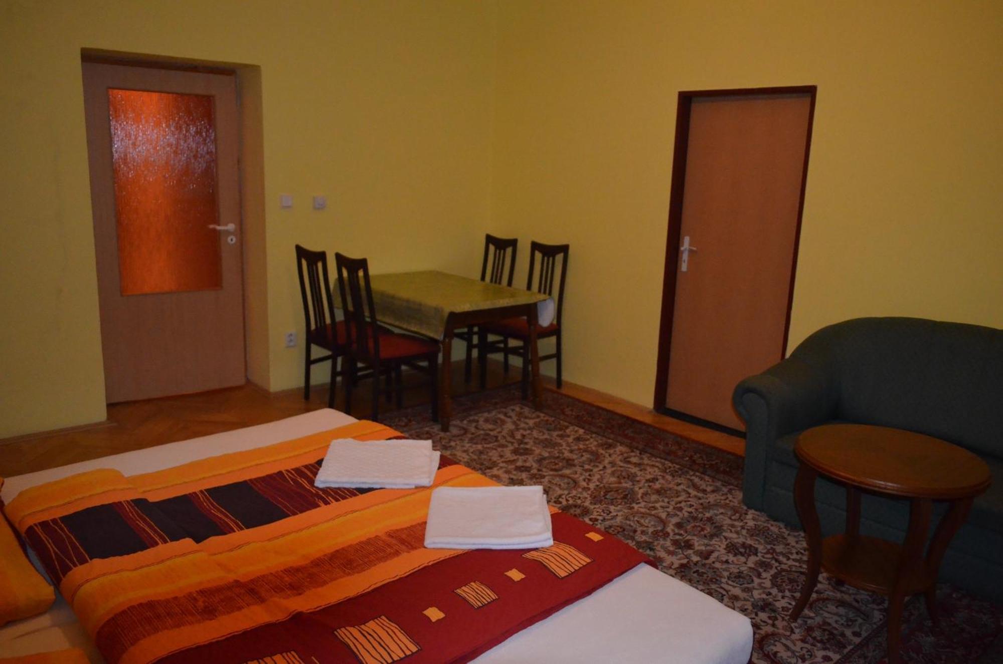 Ab Apartments Karlovy Vary Rom bilde
